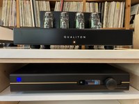 PS Audio Stellar Gold Pre with Qualiton P200 Power 1.jpeg