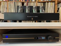 PS Audio Stellar Gold Pre with Qualiton P200 Power 3.jpeg