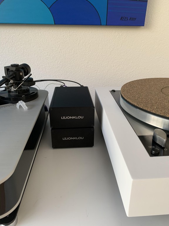Both phono stages. Below the Gaio 2